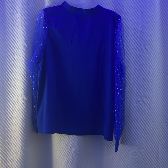 Royal blue blouse - Picture 2 of 3